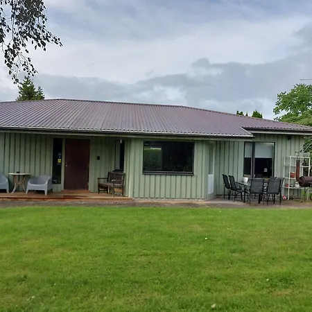 Kaare Guest house